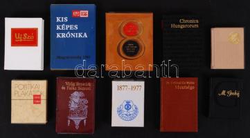10 db klf minikönyv, főként irodalom
