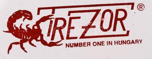 Trezor márkájú fém érmetartó kazetta, kulccsal, 35×24 cm