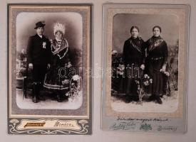 42 db érdekes fotót tartalmazó félbőr fotóalbum, benne festményekről, magyar és külföldi épületekről...