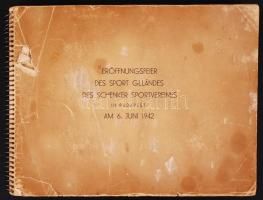 1942 1 db fotóalbum, 41 db kfl méretű fényképpel egy nemzetközi evezős versenyről, német nyelvű képa...