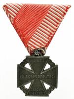 1916. "Károly-Csapatkereszt" cink kitüntetés mellszalaggal T:2
Hungary 1916. "Karl Tr...