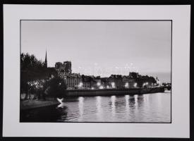 1983 Zaránd Gyula (1943): Párizs. 6db-os fotósorozat, hátoldalán pecsételve, feliratozva, 20x30cm