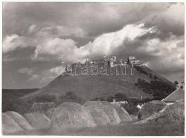 1917 Kerny István (1879-1963): Sümeg vára. Vintage fotó, feliratozva, a szerző hagyatékából, 16x23cm