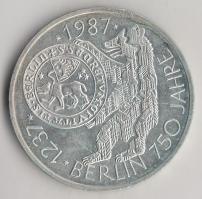 NSZK 1987J 10M Ag "750 éves Berlin" T:BU
GFR 1987J 10 Mark Ag "750th Anniversary of B...