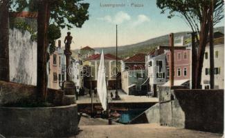 Veli Losinj, Lussingrande; square (fa)