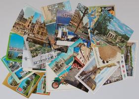 28 db színes használt képeslap