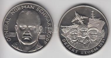 ENSZ DN. "Norman Schwarzkopf / Sivatagi vihar - Kuwait felszabadulása" fém emlékérem T:BU ...