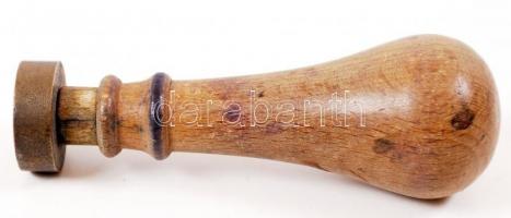 cca 1900 "Kispest R.T. Város Pénztára" feliratú, fanyeles körbélyegző, 10cm