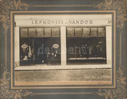 1930 Lefkovics és Vándor üzletportál fotó (23x18)