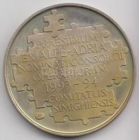 1994. "Alpok-Adria bélyegkiállítás" fém emlékérem (42,5mm) szignó: B L T:exPP