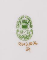 Zsolnay pillangós mintás ékszeres doboz, kézzel festett, jelzett, hibátlan, d:8 cm