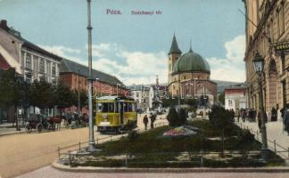 Pécs, Széchenyi tér, villamos, üzletek