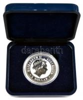 Ausztrália 2001. 5$ Ag "Kookaburra" 1 oz. aranycsillag verdejel T:PP eredeti dísztokban
Au...