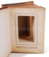 Cca 1900 réz rárakásos fényképtartó, gerince sérült, összesen 24 db 8,5×5 cm-es fényképeknek