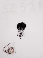 Arcok. Szász Endre által tervezett Hollóházi porcelán váza, hibátlan, jelzett / 
Faces. Designed by ...