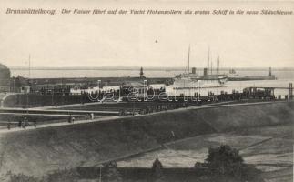 Brunsbüttelkoog Wilhelm II fährt auf der Yacht Hohenzollern als erstes Schiff in die neue Südschleuse