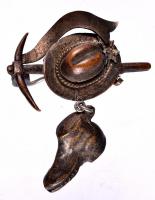 ~1940. ezüstözött Br turista jelvény csákány, kalap és cipő motívummal T:2