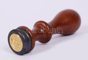 Bortoletti modern pecsétnyomó (Zs.M. monogrammal) és viasz díszdobozban leírással /  Bortoletti stamp and wax (M. Zs. monogram) in original package