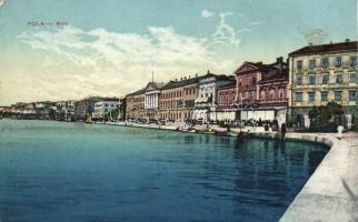 Pola Riva / port