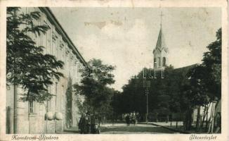 Komárom Újváros; street (fa)