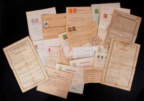 1931-1948 Vegyes iratok, több illetékbélyeggel  (munkaadói, iparigazolvány, erkölcsi bizonyítvány, meghatalmazás), 16 db.