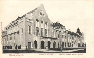 Kiskunhalas színház és szálloda