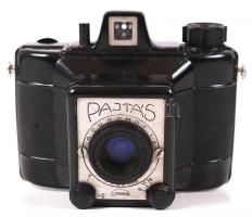 Pajtás fényképezőgép eredeti tokjában /  Pajtás Hungarian photo camera in original case