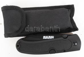 Akah márkájú, három pengés vadászkés, vászontokban, újszerű állapotban, h:12 cm