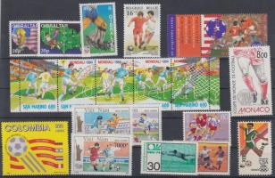 1974-1994 Labdarúgó VB-k, főleg az 1994-es 10 ország 19 klf bélyeg, 1974-1994 Football World Cup, mostly from 1994 10 diff. countries 19 stamps
