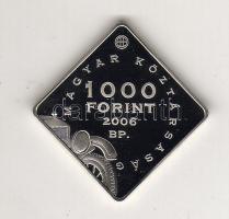 2006. 1000Ft "Ford T modell" szögletes pénz, eredeti kapszulában tanúsítvánnyal és ismerte...