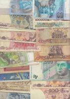 25db vegyes külföldi bankjegy T:vegyes
25pcs of mixed banknotes C:mixed