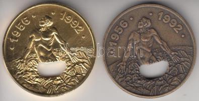 1992. "1956-os forradalom" aranyozott Br és Br emlékérem pár (42,5mm) T:1