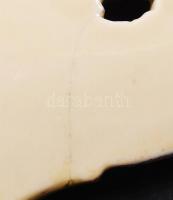 Zsolnay krizantém virágos áttört dísztál, apró hajszálrepedésekkel, jelzett(mélynyomás), kézzel fest...