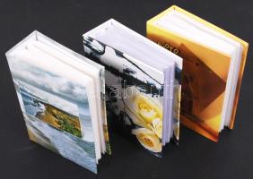 Üres fotóalbumok (3 db), 9x13 cm.