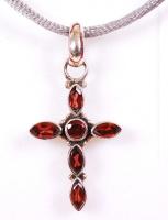 Ezüst függő, hat darab gránát díszítéssel, kapcsos függesztővel / Silver pendant with 6 grenades 3,7g