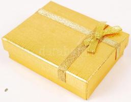 Aventurin függő, kapcsos függesztővel, díszdobozban / Aventurin pendant