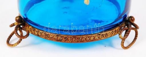 Festett üveg bonbonier, réz rárakásokkal, sérült, m:10 cm, m:9 cm