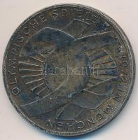 NSZK 1972G 10M Ag "Olimpia-München" T:2 patina
GFR 1972G 10 Mark Ag "Olymics Munich&q...