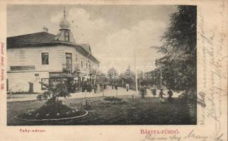 Bártfafürdő, Tahy-udvar, Eschwig Ede kereskedése, Divald Adolf / promenade with shop (fl)