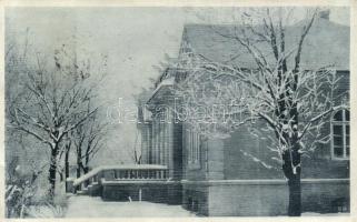 Nagysáró, Velké Sarovce; castle in winter (wet damage)
