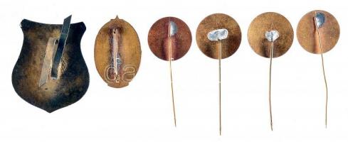 6db zománcozott kitűző és jelvény: "Zalka Máté Motoros Klub Budapest" pálya- és crossmotor...