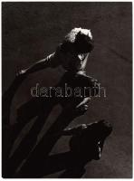 Cca 1970-1980 Ismeretlen szerző alkotása utcai járókelőkről, 24x18 cm