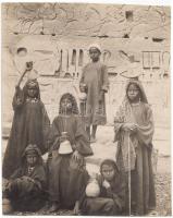 Cca 1890-1900 Vízárus gyermekek Egyiptomban / Water vendors in Egypt 24x18 cm