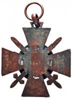 1941. "Tűzkereszt I. fokozata" bronzozott cink kitüntetés mellszalag nélkül T:2-
Hungary 1...