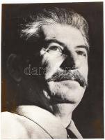 cca 1950 Sztálin portréja retusálás nélkül, 20x15 cm.