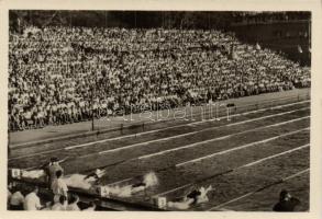 1953 Budapest XIII. Margitsziget, Sportuszoda, magyar-francia úszóverseny, photo