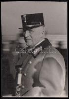 1944 Tiszavölgyi József: József főherceg,tábornagy,vintage portrékép, pecséttel, aláírással jelezve, 10x7 cm.