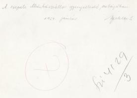 1959 A csepeli munkásszálló gyengélkedő szobájában, hátoldalán feliratozva, 24x18 cm