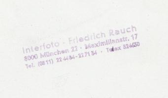 cca 1970-1980 Friedrich Rauch (München): Női portré, vintage fotóművészeti alkotás, pecséttel jelzet...