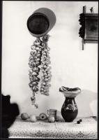 cca 1970-1980 Ismeretlen szerző: A nagyanyám kamrájában, 17x24 cm.